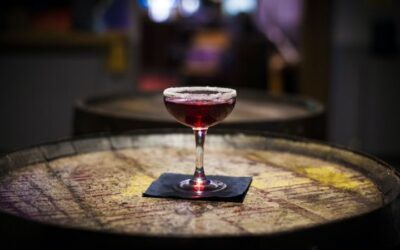 ¿Reunión especial? 3 cocteles con vino tinto que podrían convertirte en el mejor anfitrión