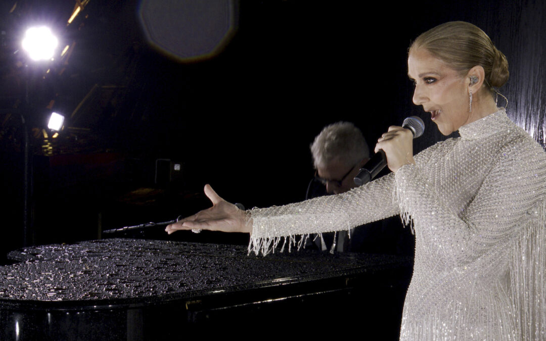 Así fue la presentación Celine Dion en la inauguración de París 2024