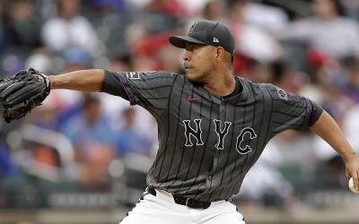 Quintana consigue victoria número 100 y Mets blanquean 4-0 a Rojos