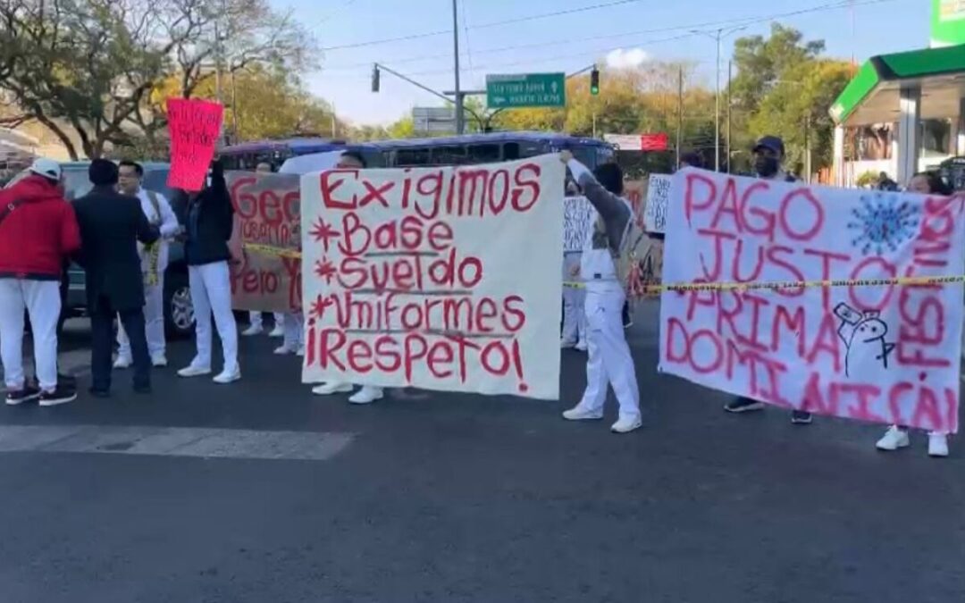 Personal de salud protesta por falta de insumos y pago de salario