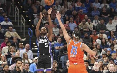 De`Aaron Fox se unirá a Wembanyama en San Antonio en cambio