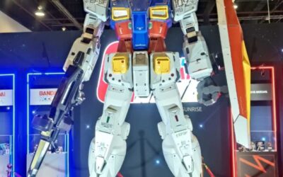 Superhéroes, personajes y actores ‘invaden’ la CDMX