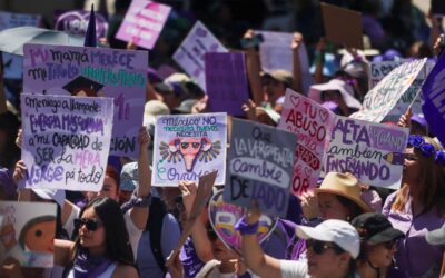 “No más violencia”, exigen mujeres en marcha del 8M en CDMX