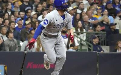Los Cachorros vencen a los Cerveceros con bateo de poder