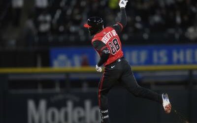 Medias Blancas vencen a Astros y logran victorias seguidas en casa