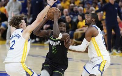 Minnesota Timberwolves vencen a Warriors y van delante en la serie