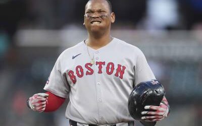 Devers sigue caliente, dispara dos hits, pero Boston cae