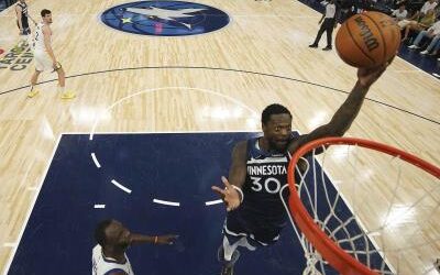 Los Wolves sentencian a los Warriors y regresan a las finales del Oest