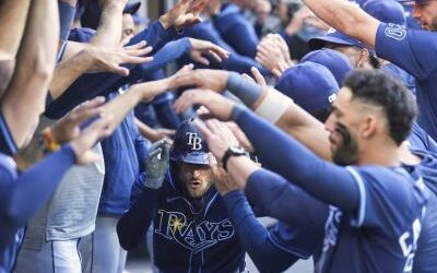Josh Lowe conecta jonrón en su 1er juego de regreso y Rays vencen