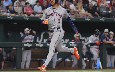 Jonrón de Christian Walker corona 7ma entrada y Astros vencen