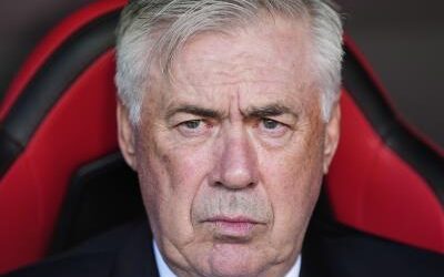 Fútbol:  Real Madrid oficializa salida de Ancelotti