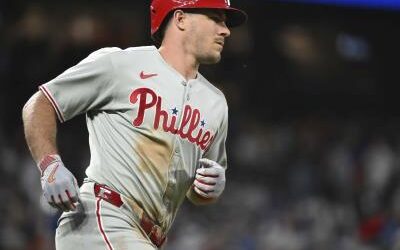 Filis vencen 9-5 a Rockies para su sexta victoria seguida