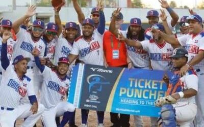 RD presenta la preselección que competirá Copa Mundial de Softbol