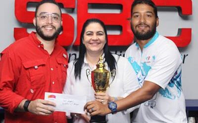 Guareño y Vásquez ganan torneo de boliche de Las Madres en SBC
