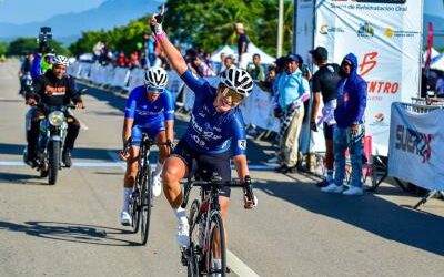 Cruz y Félix ganan 2da Ciclismo Máster Cibao en Cienfuegos