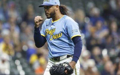 MLB: Freddy Peralta logró su octavo triunfo de la temporada