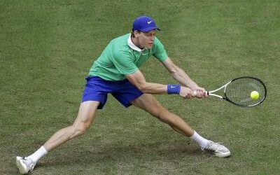 Tenis: Sinner gana en Halle su primer partido en hierba