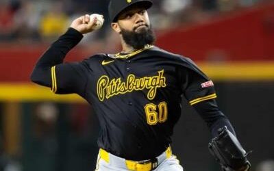 MLB: Captan a Dennis Santana intentando golpear a un fanático