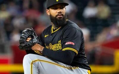 MLB: Dennis Santana inicia castigo por altercado con aficionado