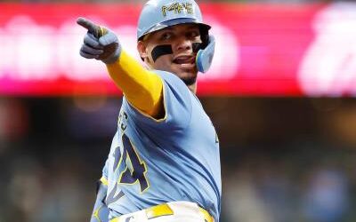 Los hermanos Contreras hacen historia con jonrones