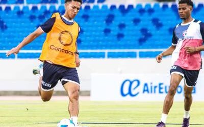 Dominicana recibe a Dominica en un choque entre eliminados