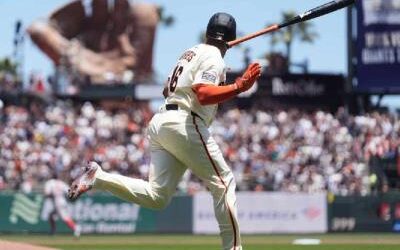 Devers jonronea en triunfo de Gigantes sobre Medias Rojas