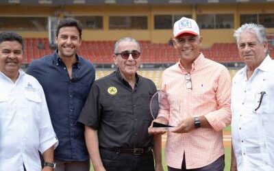 GBC Farmacias y Stanley Javier inauguran torneo de béisbol