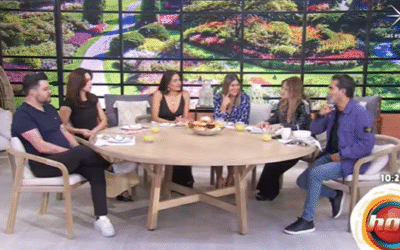 Conductor de Hoy sorprende al aparecer con su esposa embarazada