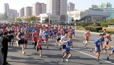 Maratón: Un atleta aficionado muere tras colapsar cerca de la meta