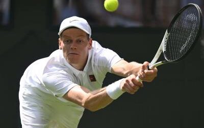 Sinner avanza con facilidad en Wimbledon, adiós prematuro de Zverev
