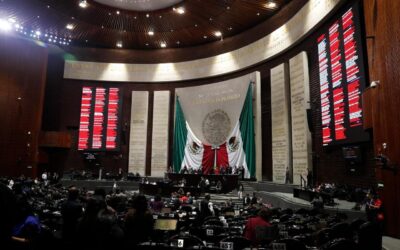 Diputados aprueban Ley de Telecom; oposición acusa que habrá »espionaje»