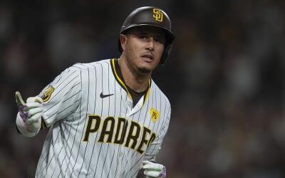 Manny Machado 3er latino que llega más joven dos mil hits y 350 HR