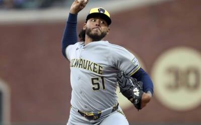 MLB Pitchers dominicanos impactan en la primera mitad