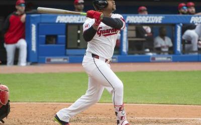 MLB: José Ramírez entra a grupo exclusivo con la familia Bonds