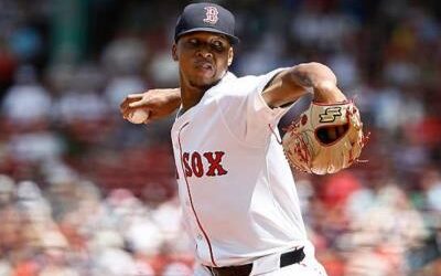 Bello contiene y Chapman sentencia en sólido triunfo de Medias Rojas