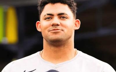 Jasson Domínguez mejora su bateo desde el lado derecho