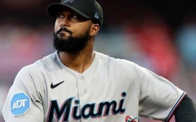 Con brazo renovado, Sandy Alcántara se convierte en pieza codiciada