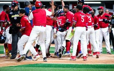 Serie del Caribe 2025: jonrón de fe y coraje dio el bicampeonato a RD