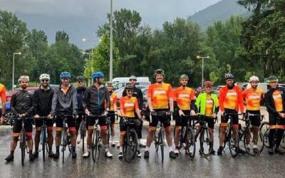 Tour de Francia: aficionados viven experiencia del pelotón profesional