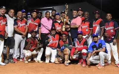 Clásico Julio Lugo de softbol: Villa Juana gana el título