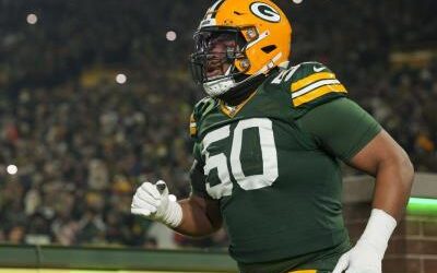 Green Bay Packers firman a Zach Tom por cuatro años y US$88 mm