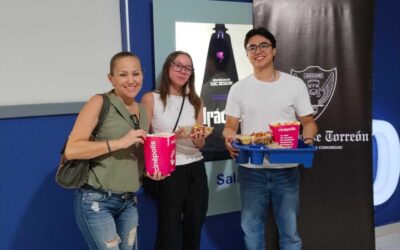 Sigleros disfrutan de premier de Drácula