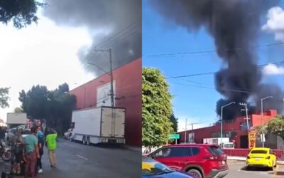 Se registra fuerte incendio en Iztacalco, CDMX, bomberos atienden la emergencia