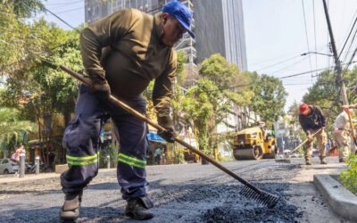 CDMX destinará más de 2,000 mdp para reencarpetar avenidas y reparar baches