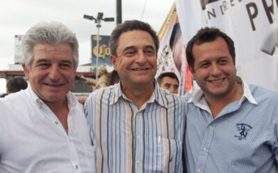 El INE exonera a Pío López Obrador por recibir dinero en sobres amarillos
