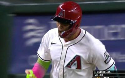Lourdes Gurriel Jr. la sacó a una recta 103 mph, nuevo récord MLB