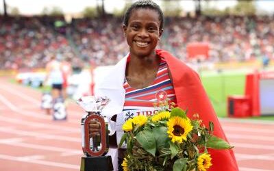 Salwa Eid Naser destrona a Marileidy Paulino en la Liga Diamante