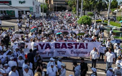 Miles marchan en Culiacán en contra de la violencia: “Queremos paz”