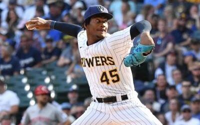 Abner Uribe salva en triunfo de Cerveceros ante Piratas