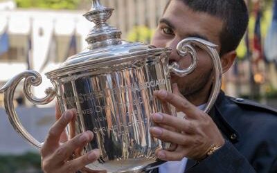 Alcaraz pone fin a 65 semanas de reinado de Sinner en ranking ATP